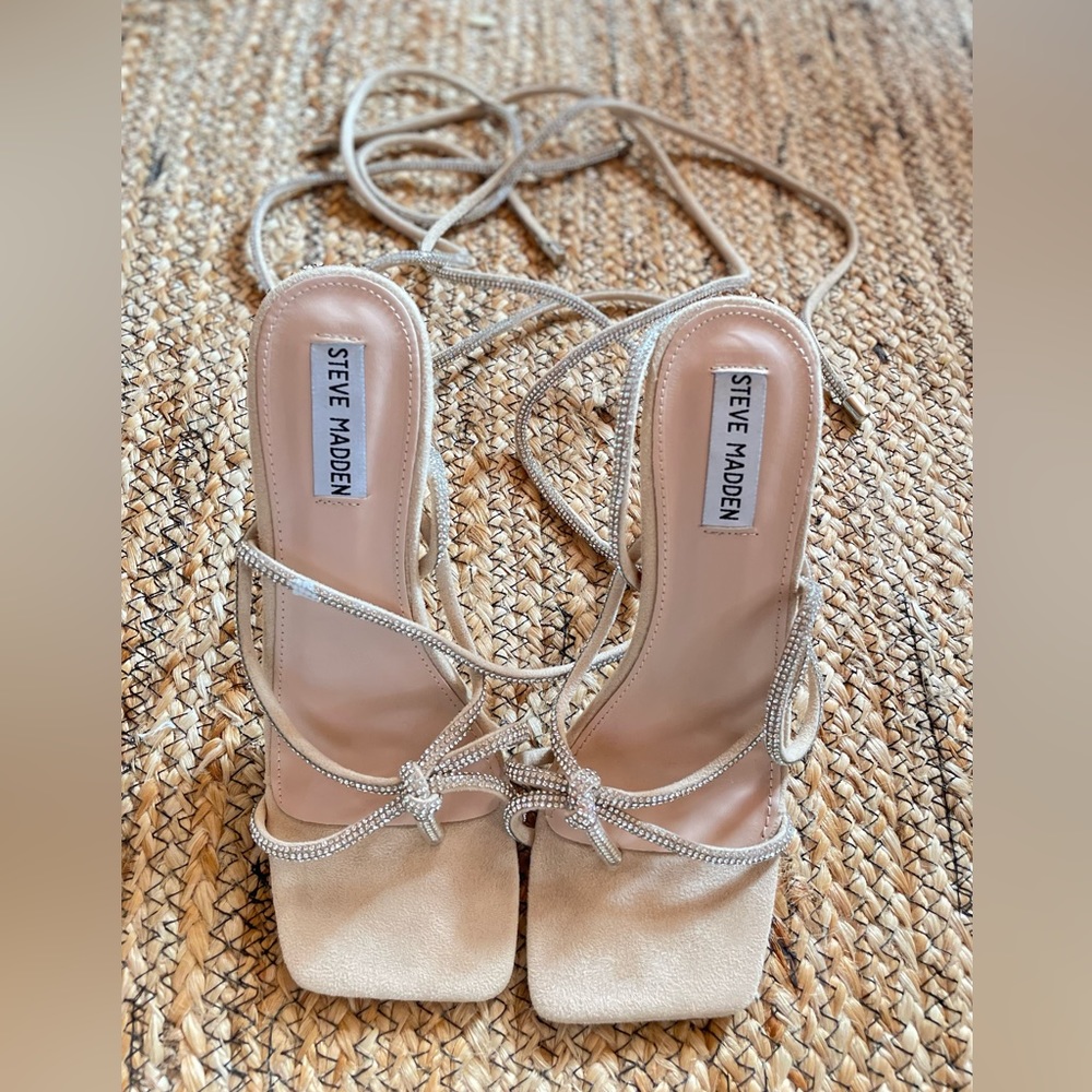 STEVE MADDEN rhinestone lace up heels